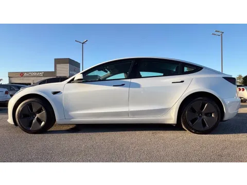 Photos of 2023 Tesla Model 3 for sale in Fishers, IN at AutoGiant USA Fishers