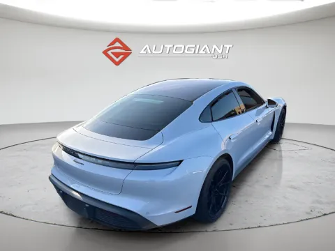 More photos of 2022 Porsche Taycan at AutoGiant USA Fishers, IN