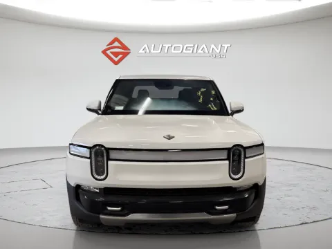 More photos of 2023 Rivian R1T Adventure Quad Motor Large Pack at AutoGiant USA Fishers, IN
