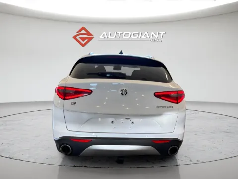More photos of 2018 Alfa Romeo Stelvio Ti at AutoGiant USA Fishers, IN