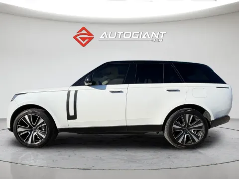 Photos of 2023 Land Rover Range Rover Plug-In Hybrid SE for sale in Fishers, IN at AutoGiant USA Fishers