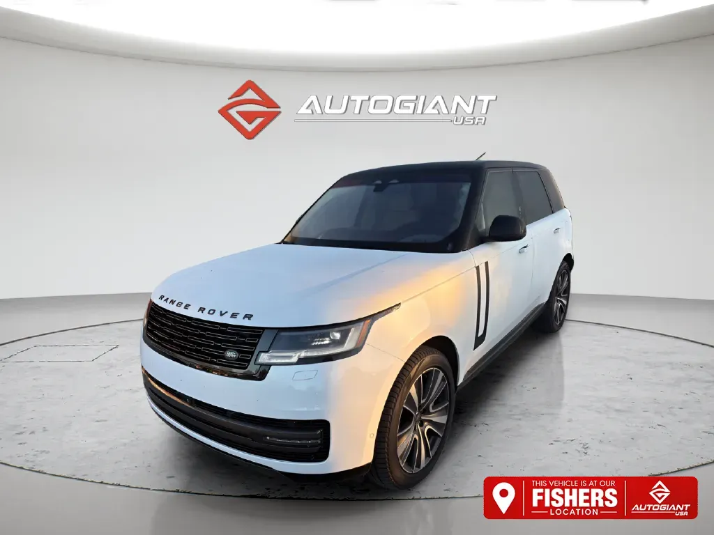 Unknown 2023 Land Rover Range Rover Plug-In Hybrid SE for sale in Fishers, IN