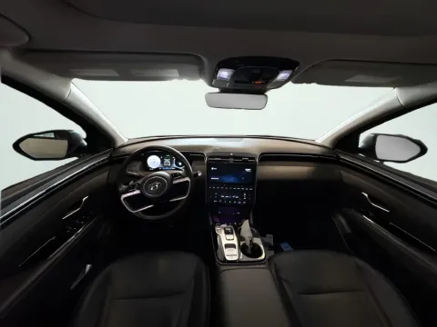 More photos of 2022 Hyundai Tucson Limited at AutoGiant USA Fishers, IN