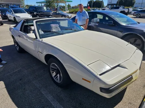 Photos of 1987 Pontiac Firebird for sale in Fishers, IN at AutoGiant USA Fishers
