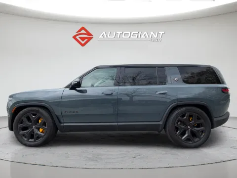 More photos of 2025 Rivian R1S Ascend Tri Motor Max Pack at AutoGiant USA Fishers, IN