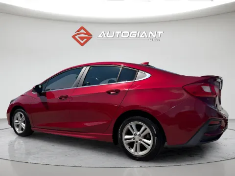 More photos of 2018 Chevrolet Cruze LT at AutoGiant USA Fishers, IN