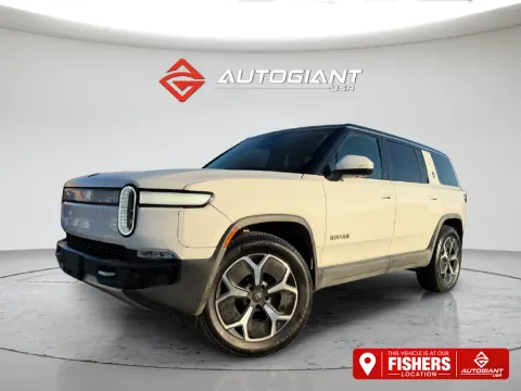 White 2023 Rivian R1S Adventure Quad Motor Large Pack for sale in Fishers, IN