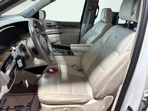 More photos of 2023 Cadillac Escalade ESV Premium Luxury Platinum at AutoGiant USA Fishers, IN