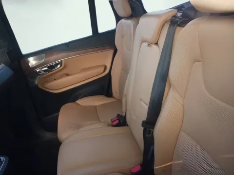 More photos of 2017 Volvo XC90 Hybrid T8 Inscription at AutoGiant USA Fishers, IN