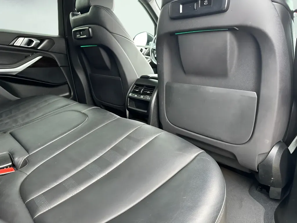 2019 BMW X5 40i - Photo 38