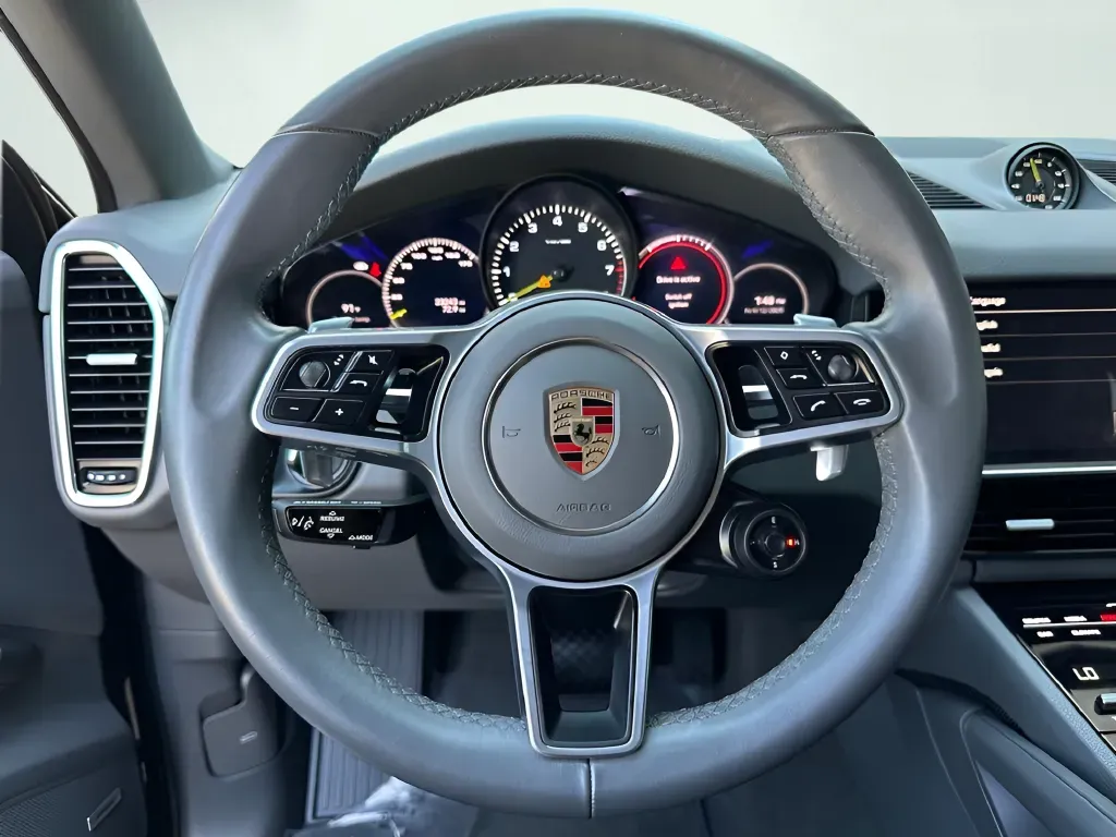2022 Porsche Cayenne Coup E-Hybrid - Photo 60