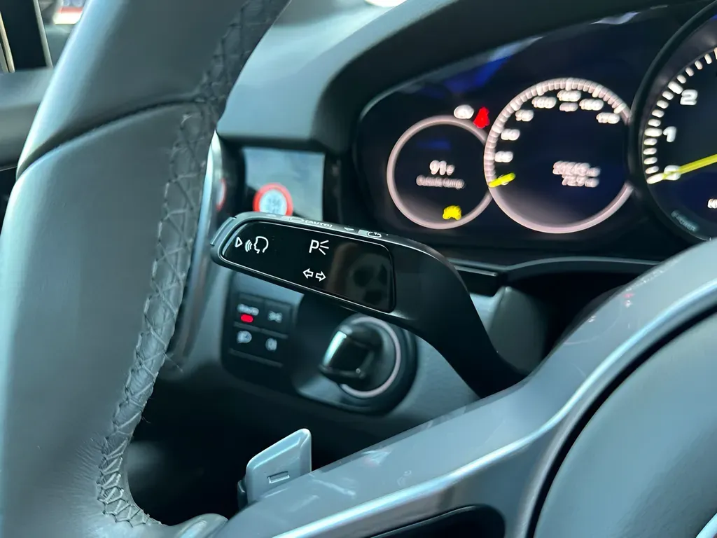 2022 Porsche Cayenne Coup E-Hybrid - Photo 64