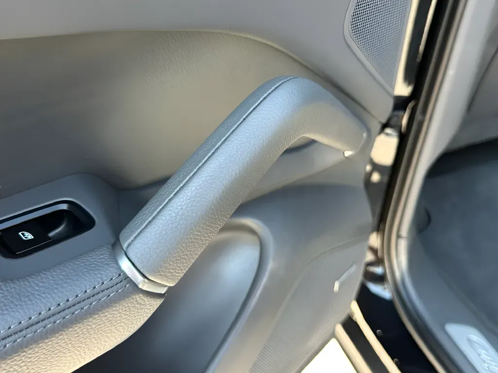 2022 Porsche Cayenne Coup E-Hybrid - Photo 30