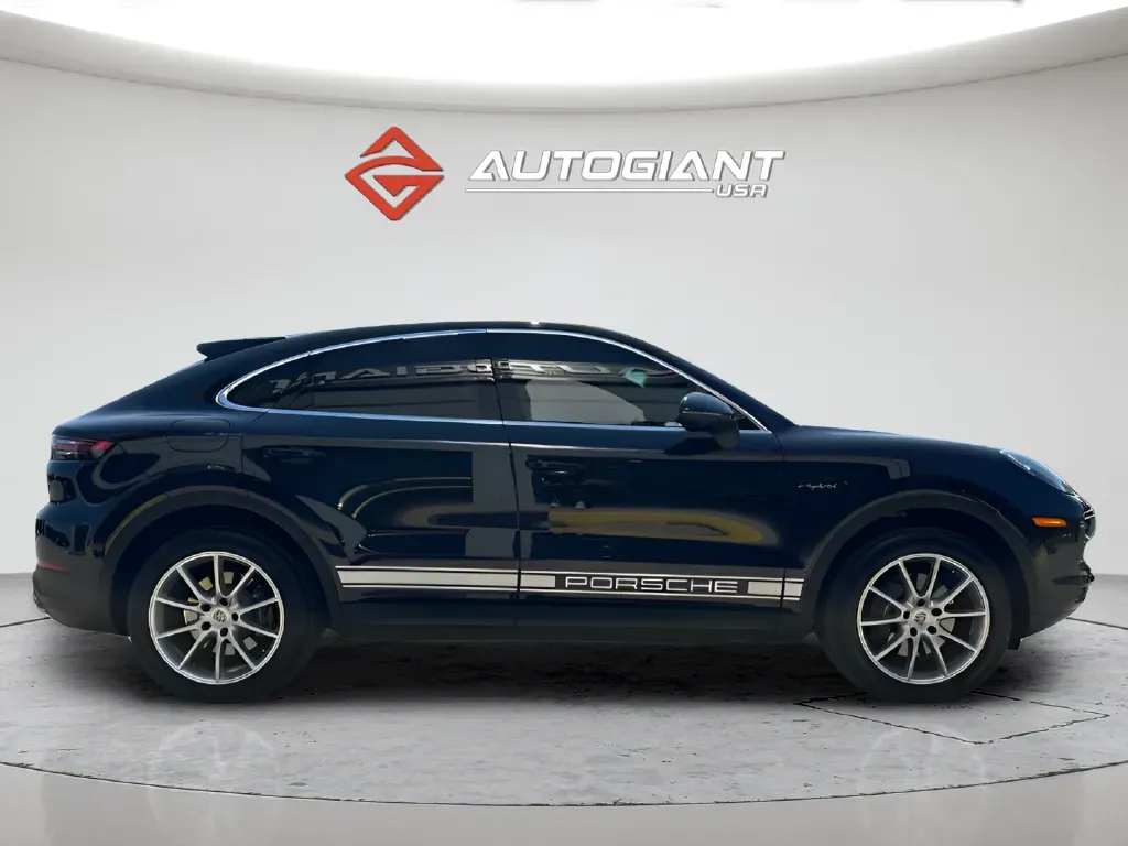 2022 Porsche Cayenne Coup E-Hybrid - Photo 15