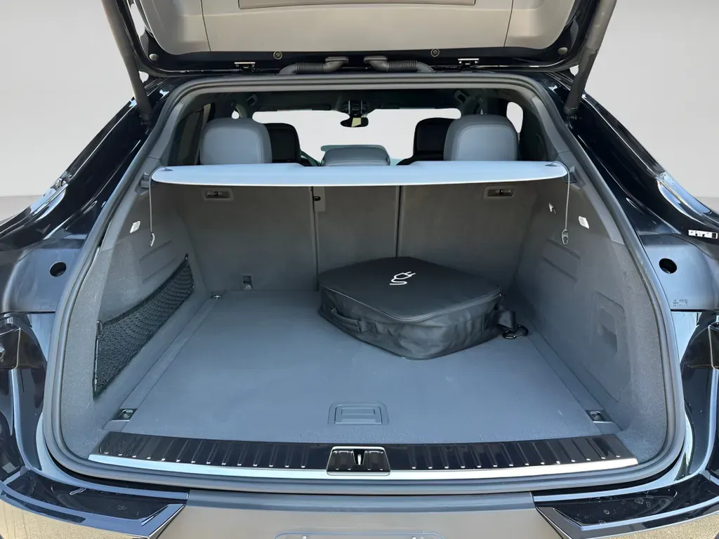 2022 Porsche Cayenne Coup E-Hybrid - Photo 82