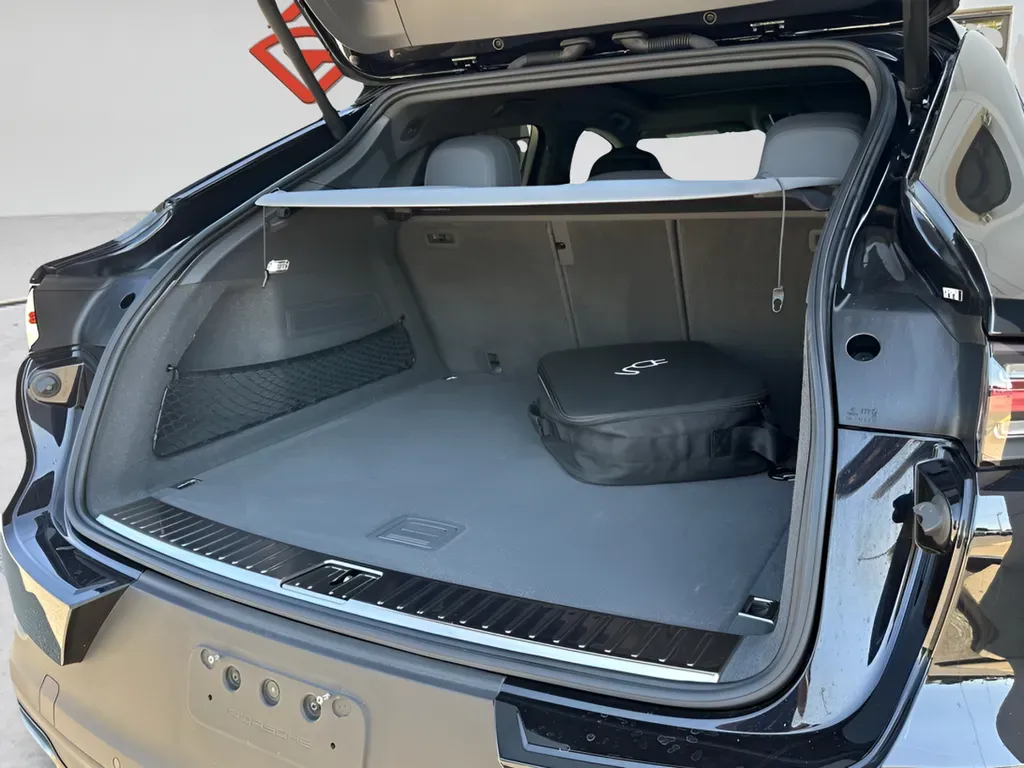 2022 Porsche Cayenne Coup E-Hybrid - Photo 83