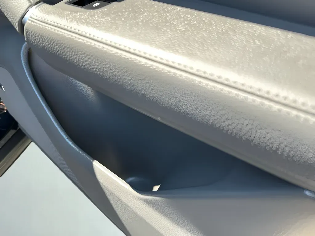2022 Porsche Cayenne Coup E-Hybrid - Photo 38