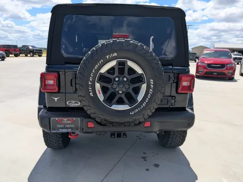 More photos of 2022 Jeep Wrangler Rubicon at Woody Folsom CDJR of Douglas, GA