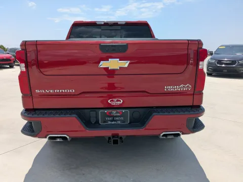 More photos of 2024 Chevrolet Silverado 1500 High Country at Woody Folsom CDJR of Douglas, GA