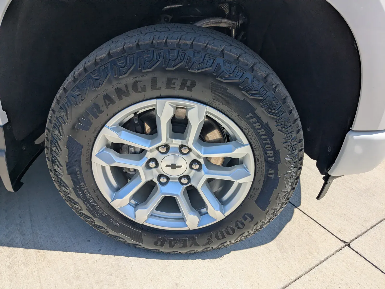 2024 Chevrolet Silverado 1500 RST - Photo 10