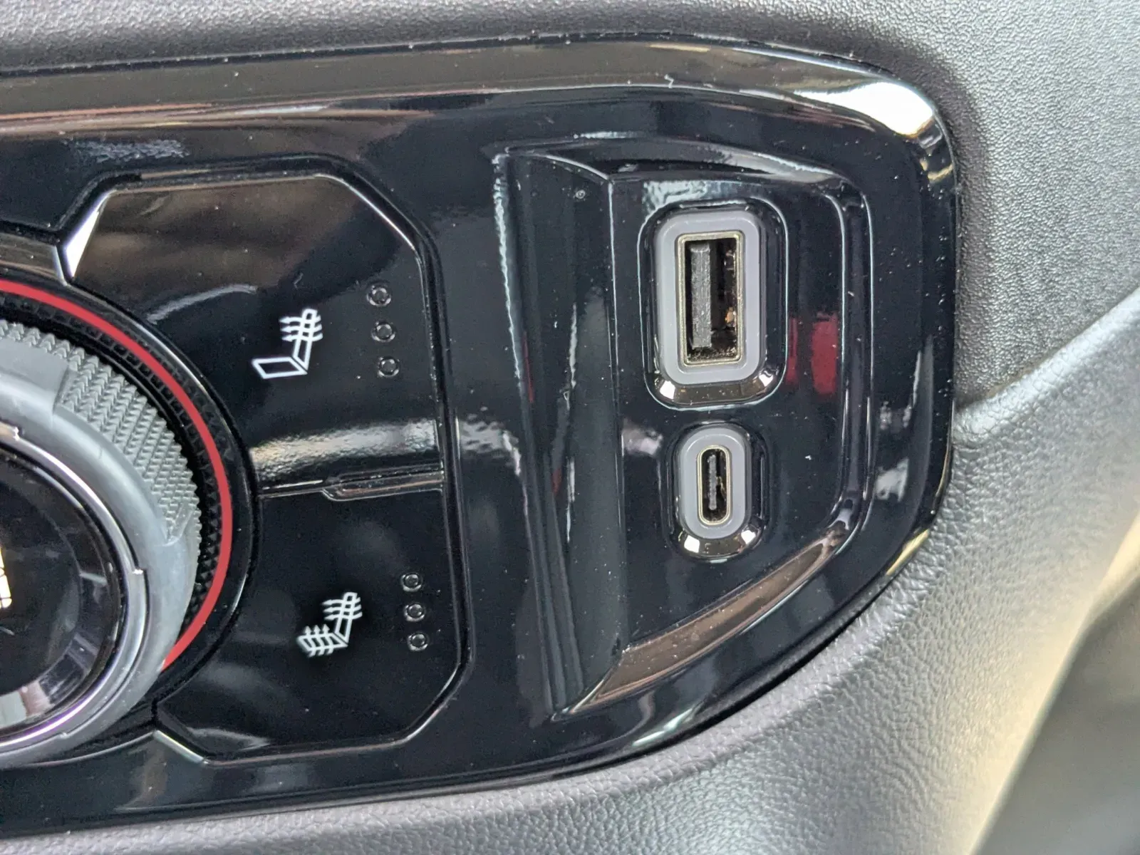 2024 Chevrolet Silverado 1500 RST - Photo 20