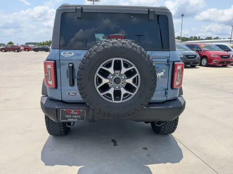 More photos of 2024 Ford Bronco Badlands at Woody Folsom CDJR of Douglas, GA