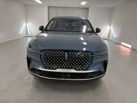 Photos of 2025 Lincoln Nautilus Premiere for sale in Douglas, GA at Woody Folsom CDJR of Douglas