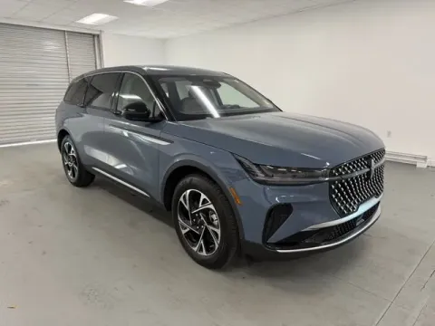 Another view of 2025 Lincoln Nautilus Premiere for sale in Douglas, GA at Woody Folsom CDJR of Douglas