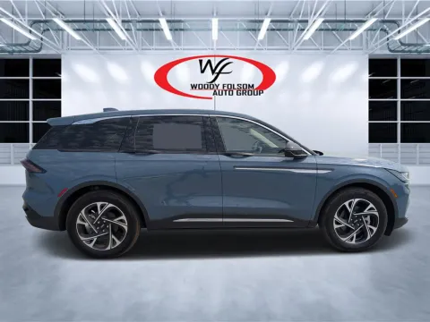 Photos of 2025 Lincoln Nautilus Premiere for sale in Douglas, GA at Woody Folsom CDJR of Douglas