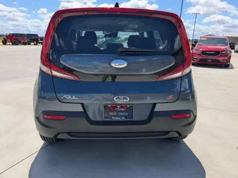 More photos of 2020 Kia Soul S at Woody Folsom CDJR of Douglas, GA