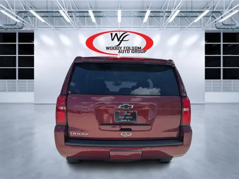 More photos of 2019 Chevrolet Tahoe LT at Woody Folsom CDJR of Douglas, GA