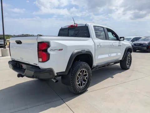 More photos of 2023 Chevrolet Colorado 4WD ZR2 at Woody Folsom CDJR of Douglas, GA