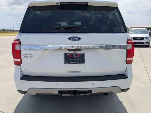 More photos of 2020 Ford Expedition XLT at Woody Folsom CDJR of Douglas, GA