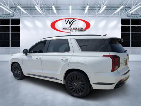 More photos of 2024 Hyundai Palisade Calligraphy Night Edition at Woody Folsom CDJR of Douglas, GA