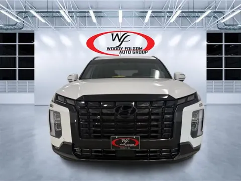 Photos of 2024 Hyundai Palisade Calligraphy Night Edition for sale in Douglas, GA at Woody Folsom CDJR of Douglas