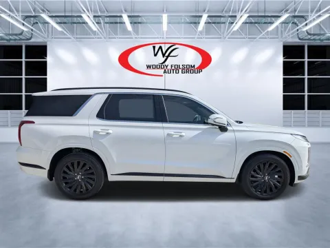 Photos of 2024 Hyundai Palisade Calligraphy Night Edition for sale in Douglas, GA at Woody Folsom CDJR of Douglas
