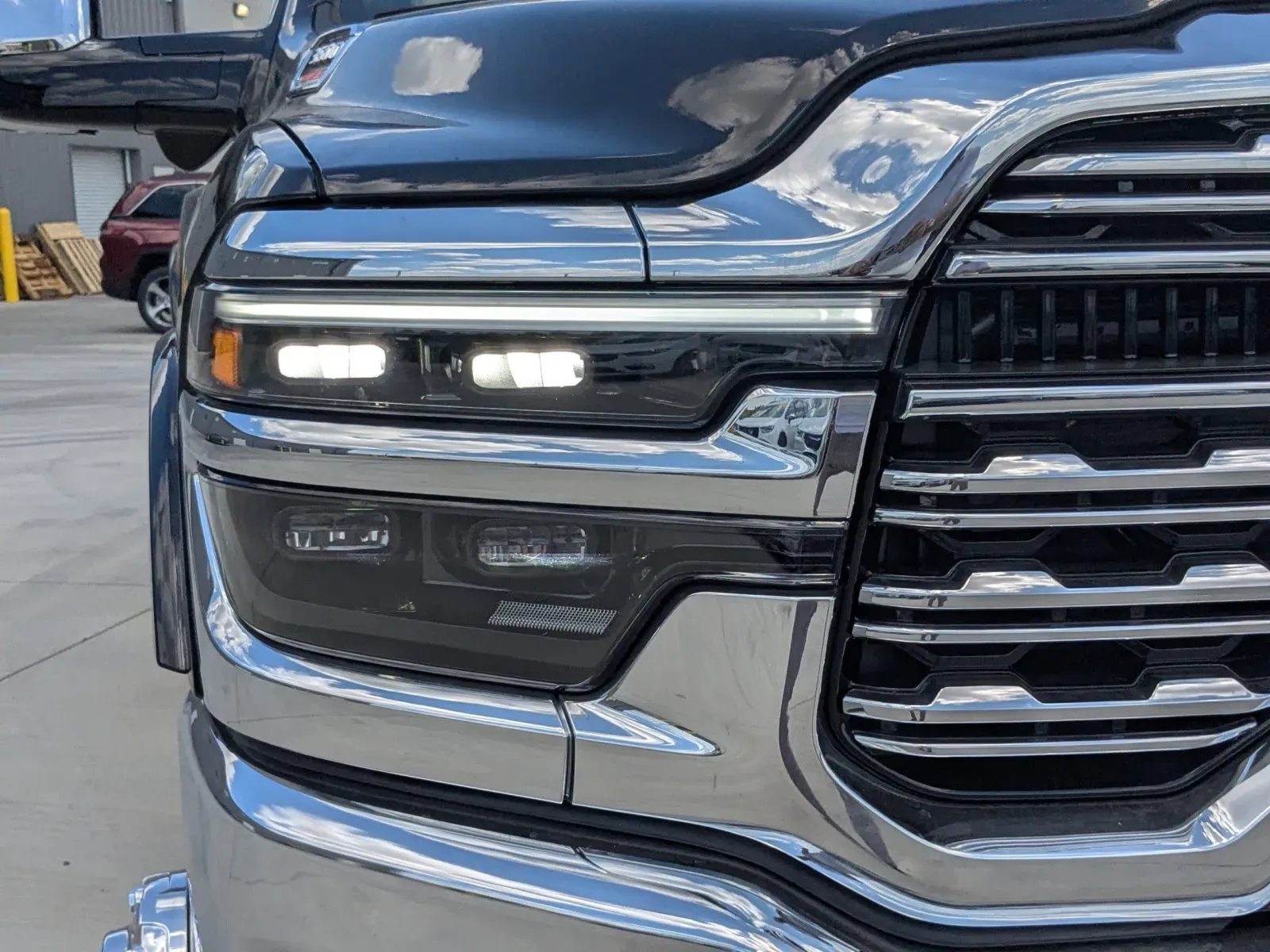 2026 RAM 3500 Limited/Longhorn - Photo 9