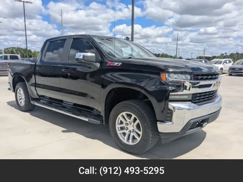 Black 2019 Chevrolet Silverado 1500 LT for sale in Douglas, GA
