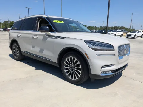 Photos of 2020 Lincoln Aviator Reserve for sale in Douglas, GA at Woody Folsom CDJR of Douglas