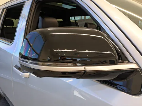 More photos of 2026 Jeep Grand Wagoneer at Woody Folsom CDJR of Douglas, GA