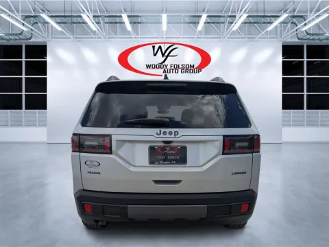 More photos of 2026 Jeep Cherokee Laredo at Woody Folsom CDJR of Douglas, GA