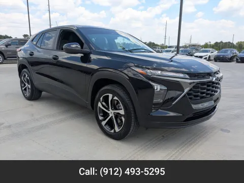 Black 2025 Chevrolet Trax 1RS for sale in Douglas, GA