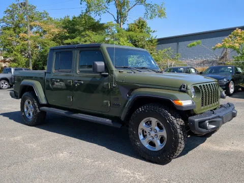 Photos of 2021 Jeep Gladiator Freedom for sale in Douglas, GA at Woody Folsom CDJR of Douglas