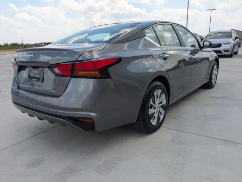 More photos of 2024 Nissan Altima 2.5 S at Woody Folsom CDJR of Douglas, GA