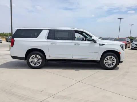 Another view of 2024 GMC Yukon XL SLT for sale in Douglas, GA at Woody Folsom CDJR of Douglas