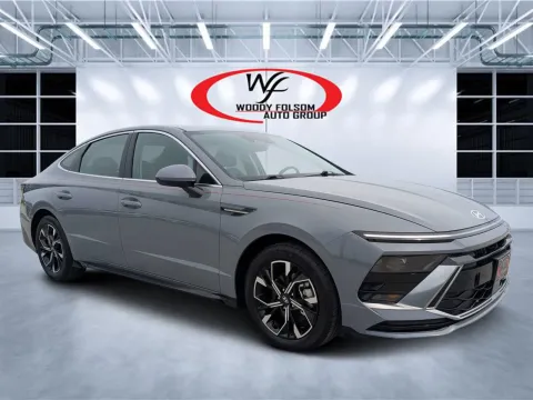 Photos of 2024 Hyundai Sonata SEL for sale in Douglas, GA at Woody Folsom CDJR of Douglas