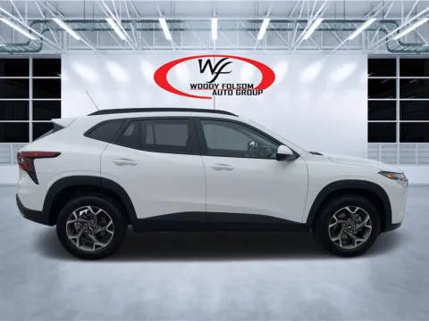 Photos of 2025 Chevrolet Trax LT for sale in Douglas, GA at Woody Folsom CDJR of Douglas