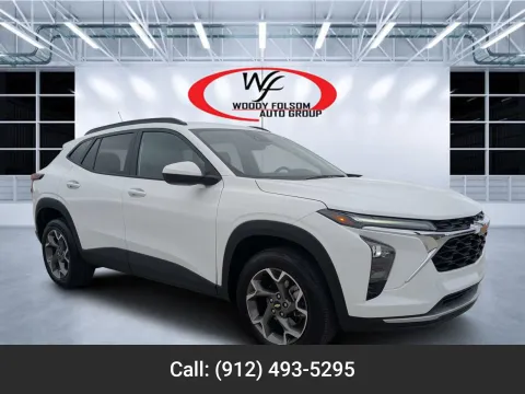 White 2025 Chevrolet Trax LT for sale in Douglas, GA