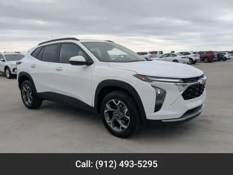 White 2025 Chevrolet Trax LT for sale in Douglas, GA