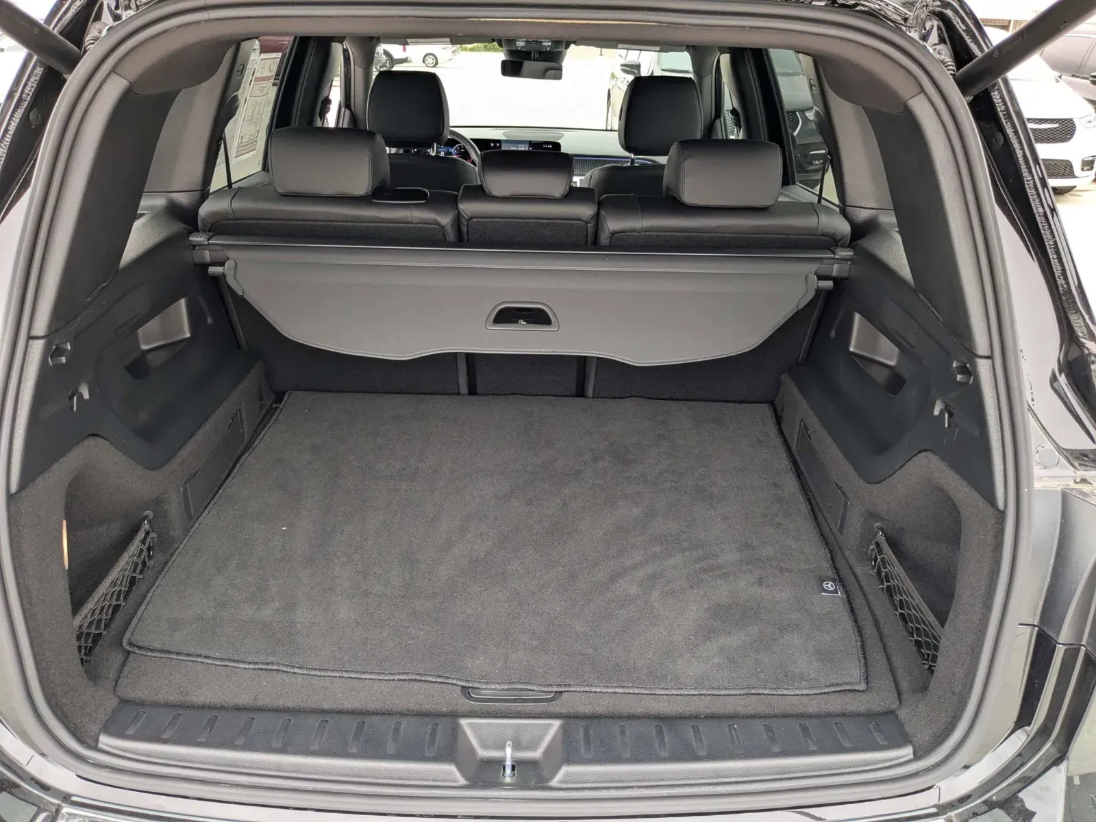 2025 Mercedes-Benz GLB Base - Photo 12
